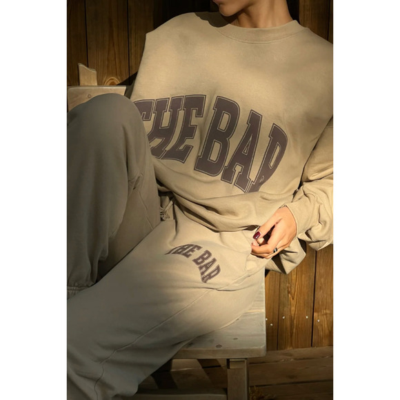 NWT The BAR Varsity Crewneck Chocolate Chip Grey Brown Size XL - Picture 6 of 6